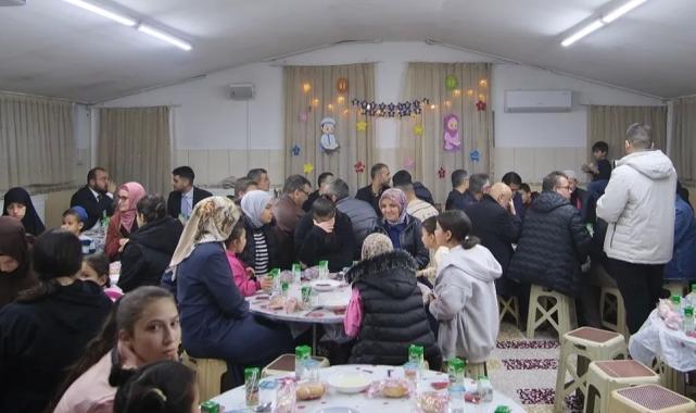 Başkan Altay Ve Başkan Kılca teravih namazında vatandaşlarla buluştu