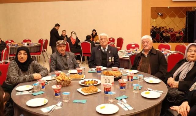 Gebze'de şehit aileleri ve gaziler aynı sofrada buluştu