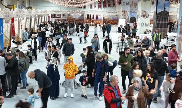 Mardin'de Ramazan Sokağı açıldı