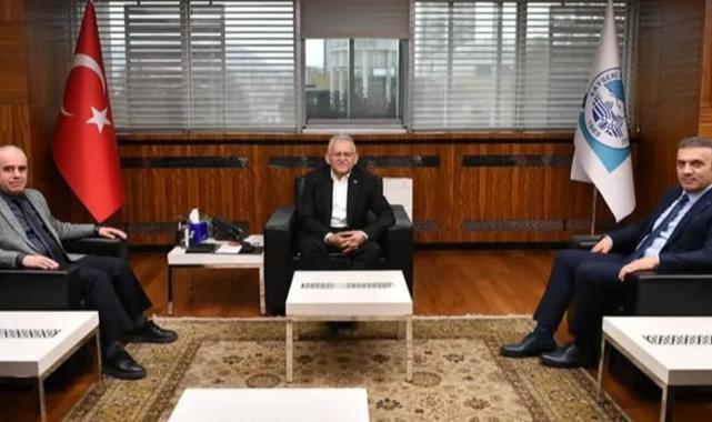 Memduh Büyükkılıç'tan 'turizm' konferansı