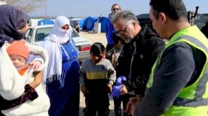 Adana Büyükşehir'den tarım işçilerine sağlık hizmeti