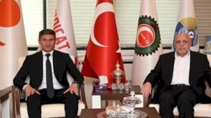 HİZMET-İŞ Mardin Şubesi'nden Emekçi Kadınlar Günü Mesajı