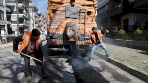 İstanbul Bakırköy Belediyesi 50 ton asfalt serimi gerçekleştirdi