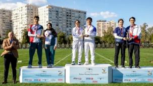 Kayseri Büyükşehir sporcularına Başkan Büyükkılıç'tan tebrik