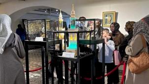 Konya'da 'Mukaddes Emanetler' yoğun ilgi görüyor