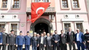 Memduh Büyükkılıç Çanakkale şehitlerini andı