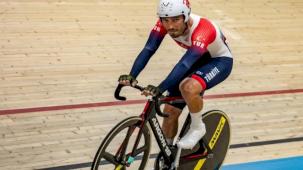 Milli bisikletçiden finalde büyük mücadele