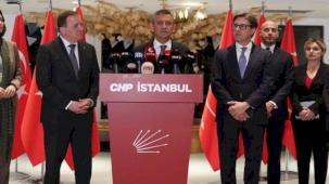 Özgür Özel: “Sütte leke var bizim başkanlarımızda yok”