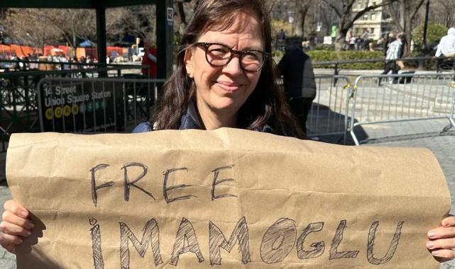 Türk Amerikan Toplumu New York'ta protesto etti!