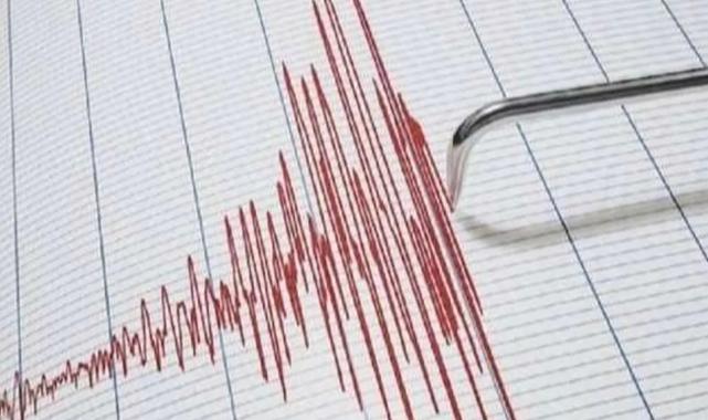 Afganistan'da 5.8 büyüklüğünde deprem