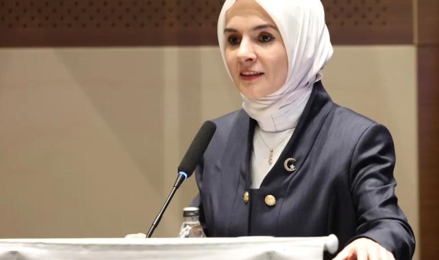 Bakan Göktaş'tan, Fransa'daki Türk aileye başsağlığı telefonu