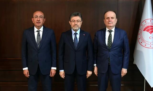 Bakan Yumaklı'dan Konya Meram'ın tarım politikalarına tam not
