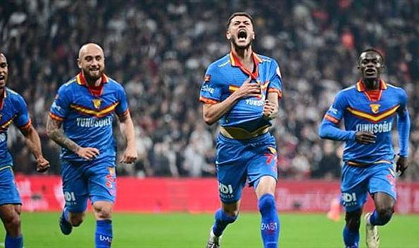 Beşiktaş 1-3 Göztepe (Maç Sonucu) Göztepe kupada yarı finalde!