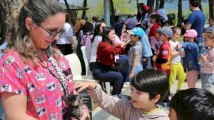 Bursa'da çocuklara hayvan sevgisi aşılandı