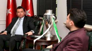 Bursaspor’un şampiyonluk kupası Osmangazi Belediyesi’nde