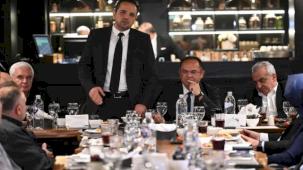 BUYSAD'da bayrak değişimi