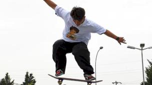 Kaykaycılar Bursa Osmangazi'de Mattia Ahmet Minguzzi anısına yarıştı