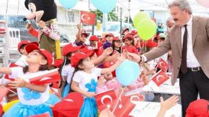 Mustafa Palancıoğlu'ndan 23 Nisan kutlaması