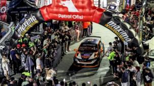 Rally Bodrum'da ünlüler ve gönüllüler renk kattı