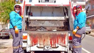 Şehrin temizliğine kadın eli değdi