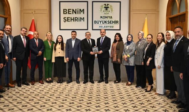Hüseyin Yayman Başkan Altay’ı ziyaret etti