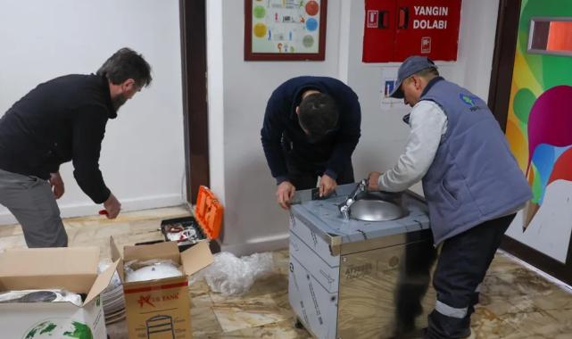 İstanbul Bakırköy Belediyesi'nden devlet okullarına su arıtma desteği
