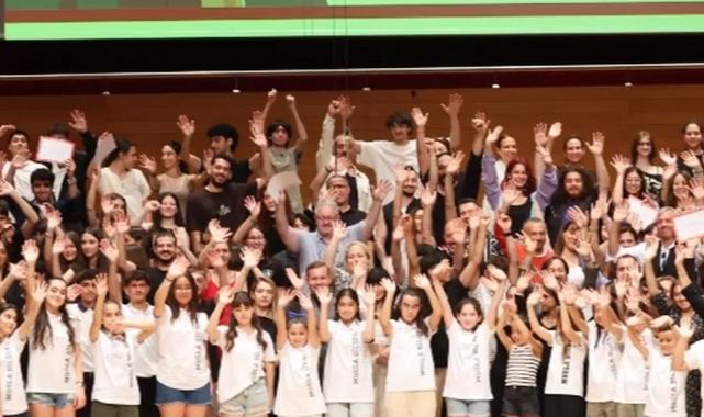İzmir Uluslararası Çoksesli Korolar Festivali’nde muhteşem final