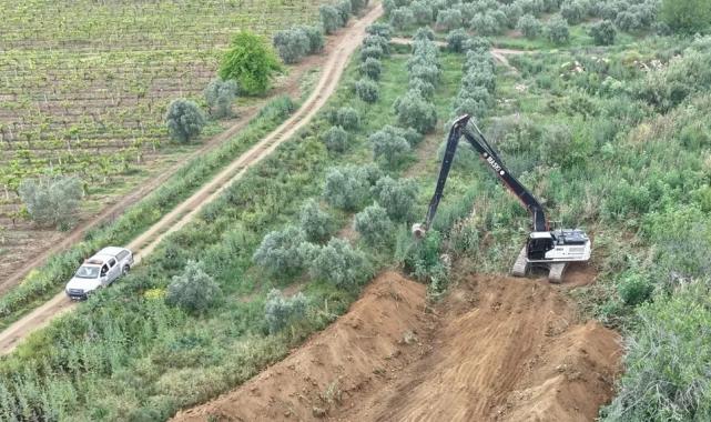Manisa'da dereler temizleniyor