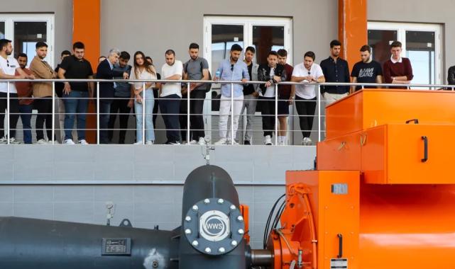 Mühendis adayları enerji üreten sistemleri SASKİ tesislerinde inceledi