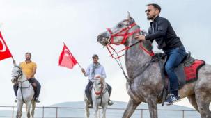 Anadolu Selçuklu Fotoğraf Derneği'nden atlı safari keyfi!
