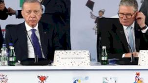 Cumhurbaşkanı Erdoğan Arnavutluk'ta... Zirveden barış çağrısı yaptı