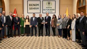 Hüseyin Yayman Başkan Altay’ı ziyaret etti