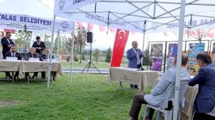 Kayseri Talas'ta vatandaşlar Başkan Yalçın'a soruyor