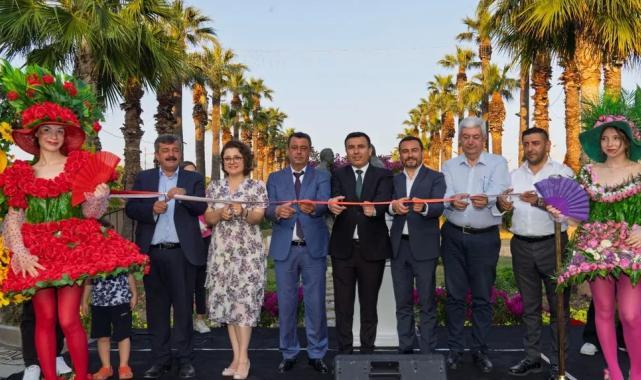 1. İzmir Balkon ve Bahçe Bitkileri Festivali başladı