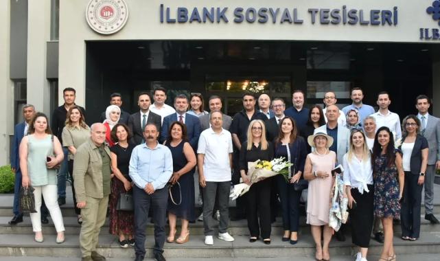Ankara Üniversitesi'nden mezuniyet coşkusu