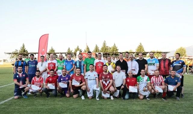 Denizli Büyükşehir turnuvasında dostluk kazandı