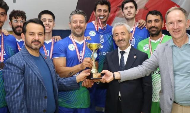 İzmit'in 'en baba'ları bu turnuvada belli oldu