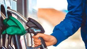 Akaryakıta İran-İsrail savaşı zammı