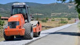 Manisa'da asfalt çalışmaları hız kesmiyor