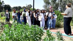 Yeni çiftçiler adım adım İZTAM’da yetişiyor