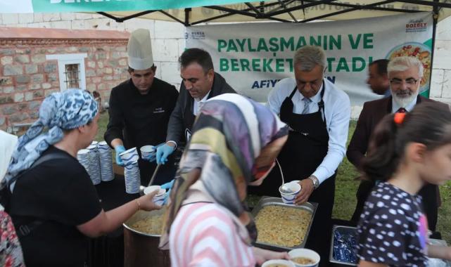 Bursa Mevlevihanesi’nde aşure merasimi