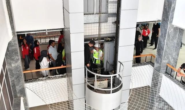 Kayseri Büyükşehir'den asansörden kişi kurtarma eğitimi