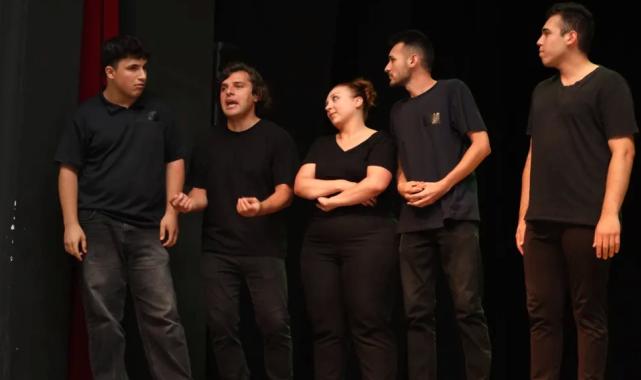 KO-MEK kursiyerlerinden 'Artiz Mektebi'