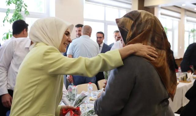 Şehit ailelerine 'Terörsüz Türkiye'yi Bakan Göktaş anlattı