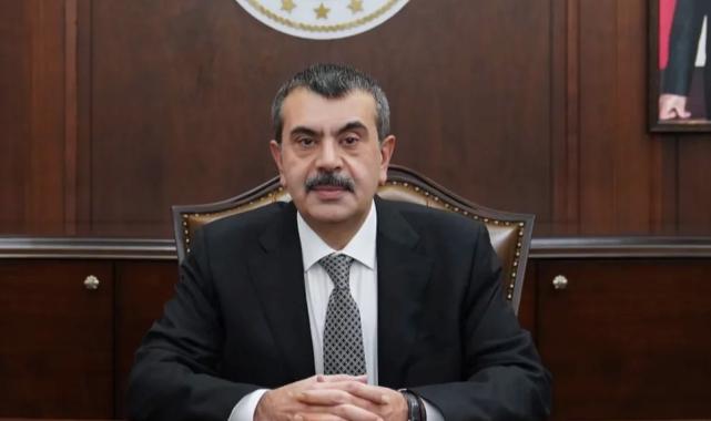Şehit öğretmen Yılmaz'a Bakan Tekin'den anma mesajı