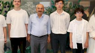 Başkan Büyükgöz LGS birincilerini ağırladı