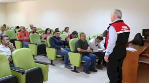 Bursa'da üreticilere 'bağlarda don zararı' eğitimi