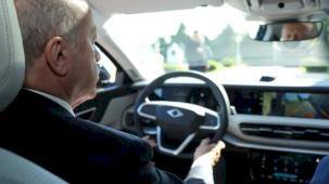 Cumhurbaşkanı Erdoğan, Togg T10F Sedan modelini test etti... Erdoğan Togg T10F'nin direksiyonunda