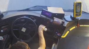 İETT kaptanı hayat kurtardı... Hastalanan yolcuyu acile yetiştirdi