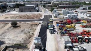 Konya Karatay'da asfalt mesai sürüyor